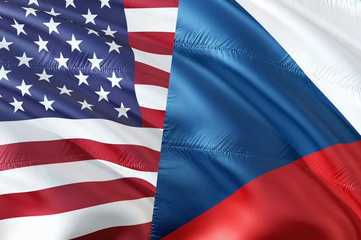 flags USA CZ